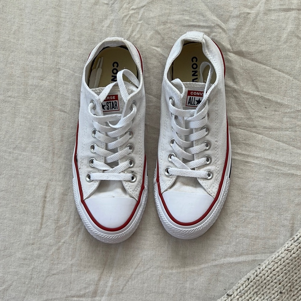 White Converse Chuck Taylor All Star Classic Low Top Shoes
